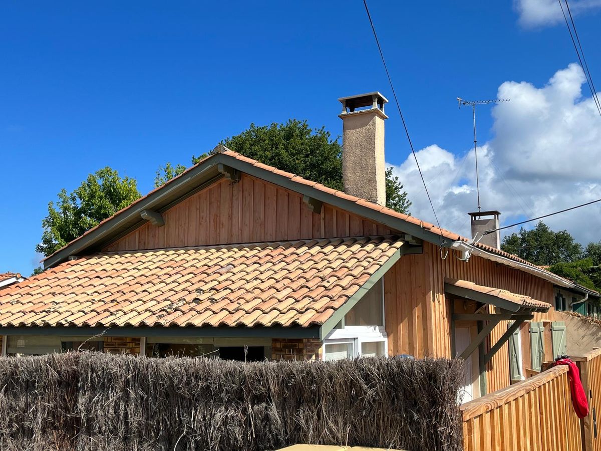bardage bois et terrasse bois réalisés en septembre 2026 par l'entreprise meacreations sur la commune d Audenge